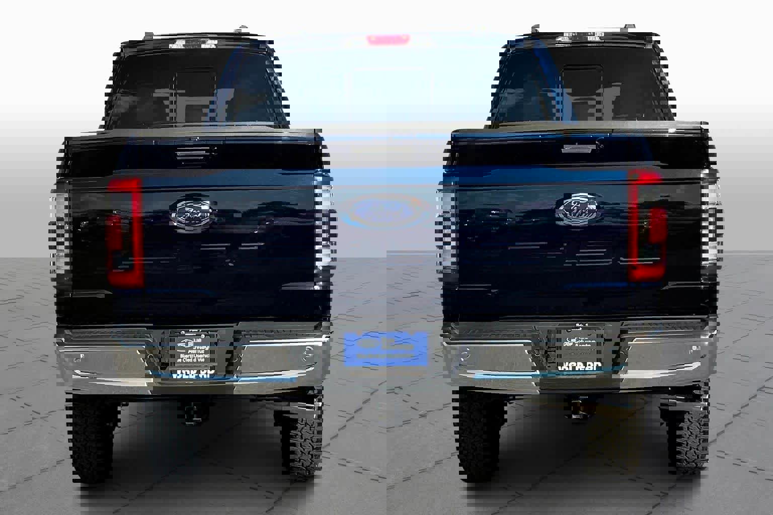 Certified 2022 Ford F150 Lariat w/ Equipment Group 502A High image 4