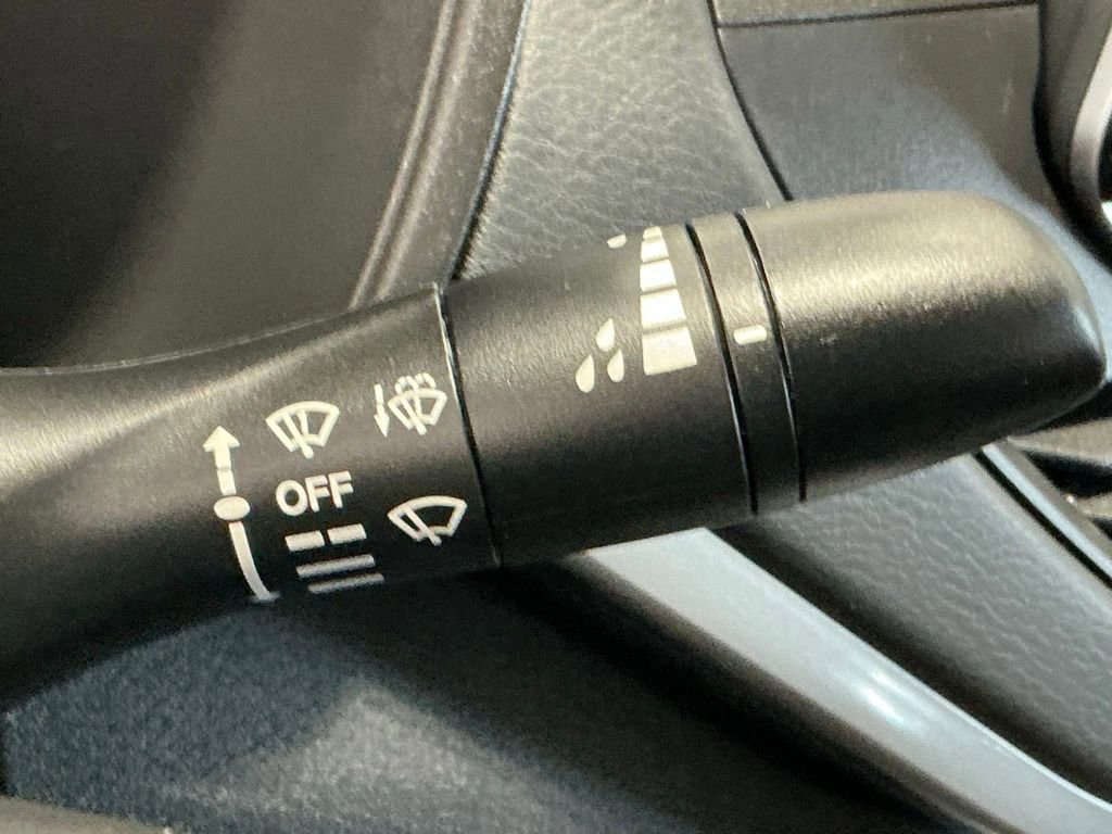 Used 2025 Nissan Altima 2.5 S FWD image 31
