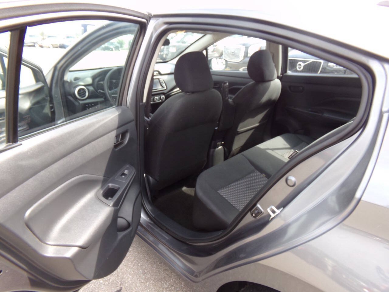 Used 2020 Nissan Versa S FWD image 42