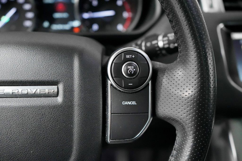 Used 2017 Land Rover Range Rover Sport HSE image 15