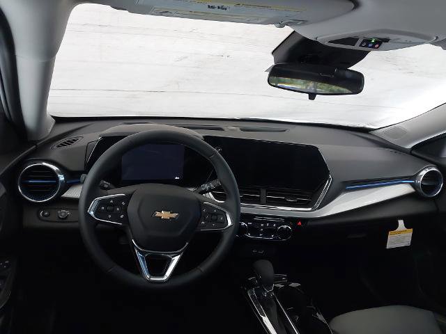 New 2026 Chevrolet Trax LT w/ Driver Confidence Package FWD image 5