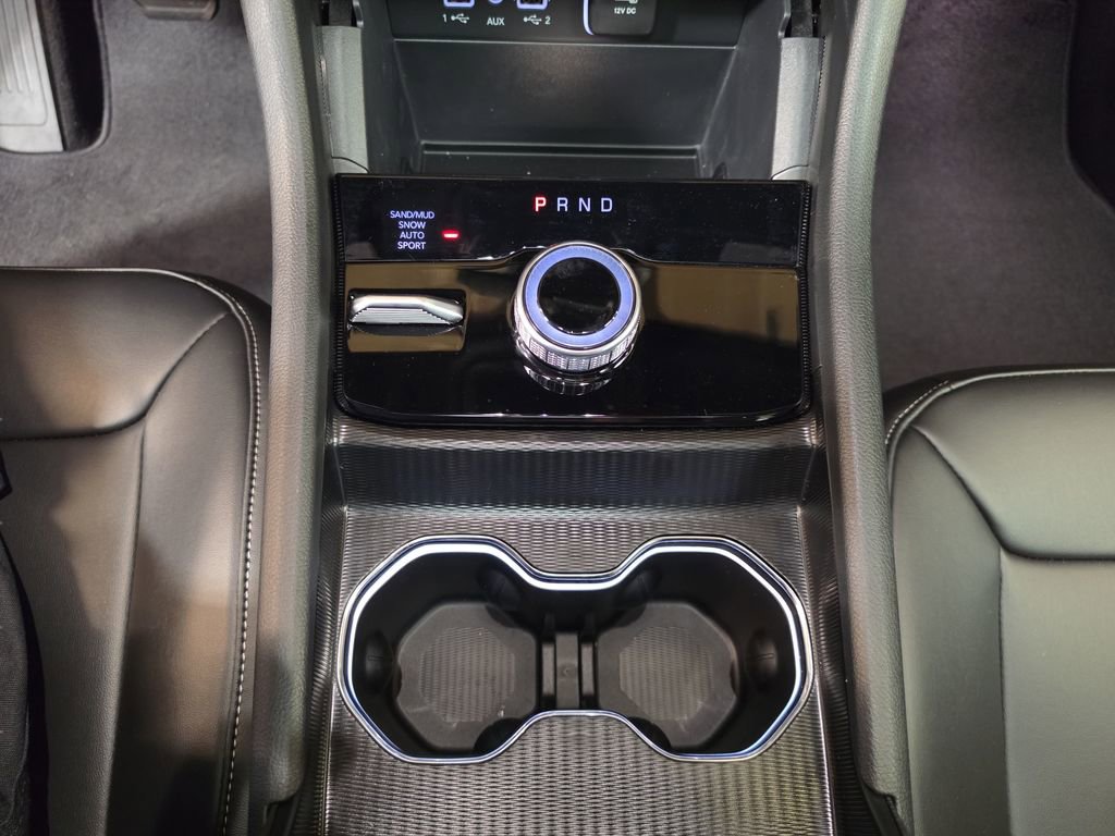 New 2026 Jeep Grand Cherokee L Limited w/ Limited Altitude Package AWD/4WD image 22