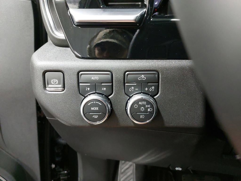 New 2026 GMC Sierra 1500 Elevation image 26