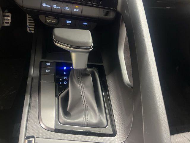 New 2026 Hyundai Elantra Sport image 17