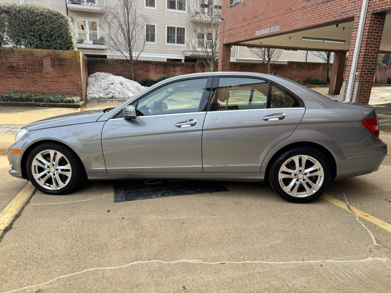 Used 2013 Mercedes-Benz C 300 4MATIC Sedan image 6