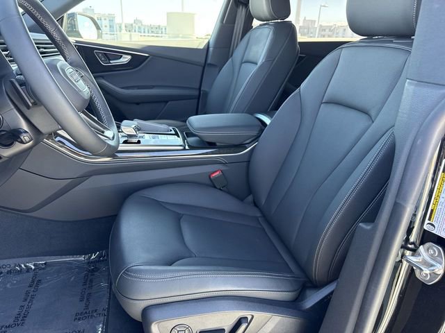 Used 2025 Audi Q8 Premium Plus AWD/4WD image 11