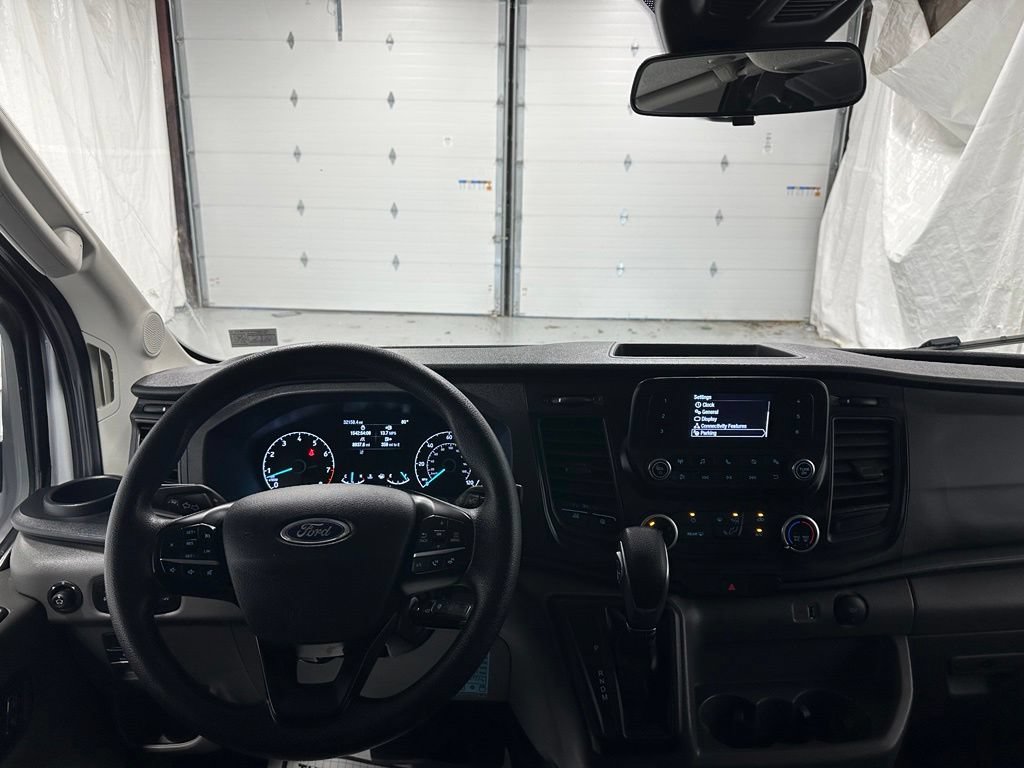 Used 2024 Ford Transit 250 148 Medium Roof w/ Load Area Protection Package RWD image 16
