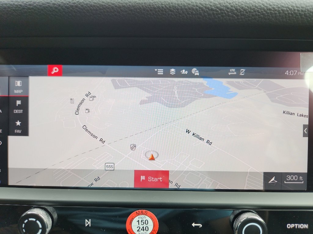 New 2025 Porsche Macan image 28