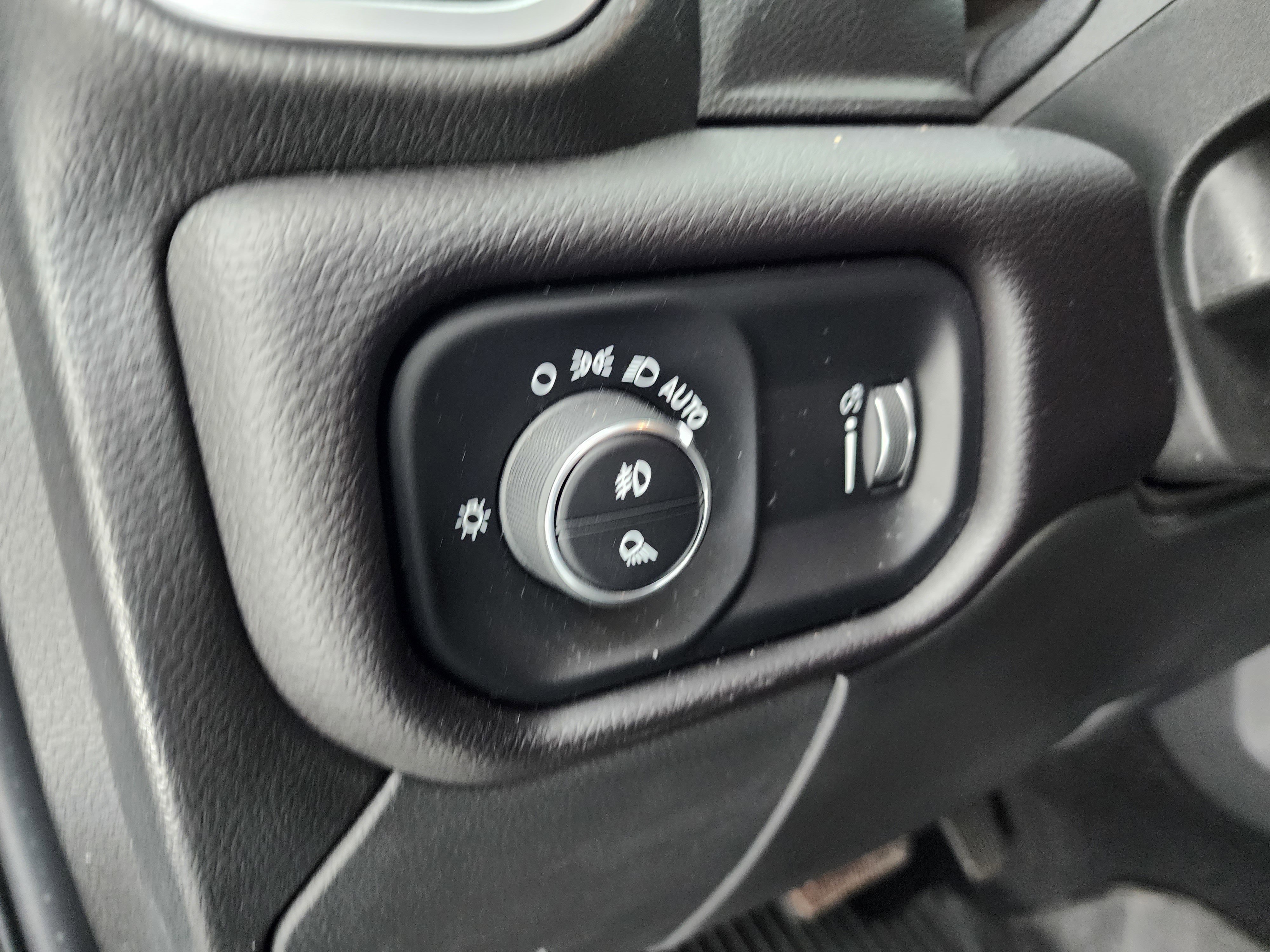 Used 2022 RAM 2500 Big Horn w/ Night Edition image 41