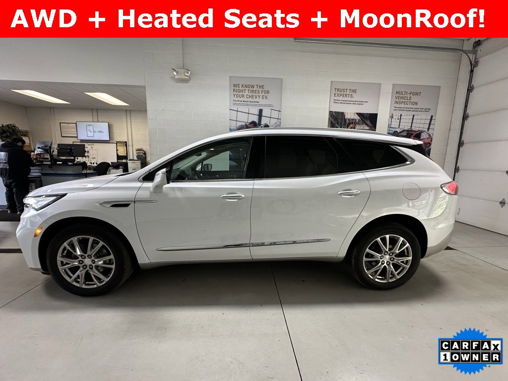 Used 2022 Buick Enclave Essence w/ Experience Buick Package image 4