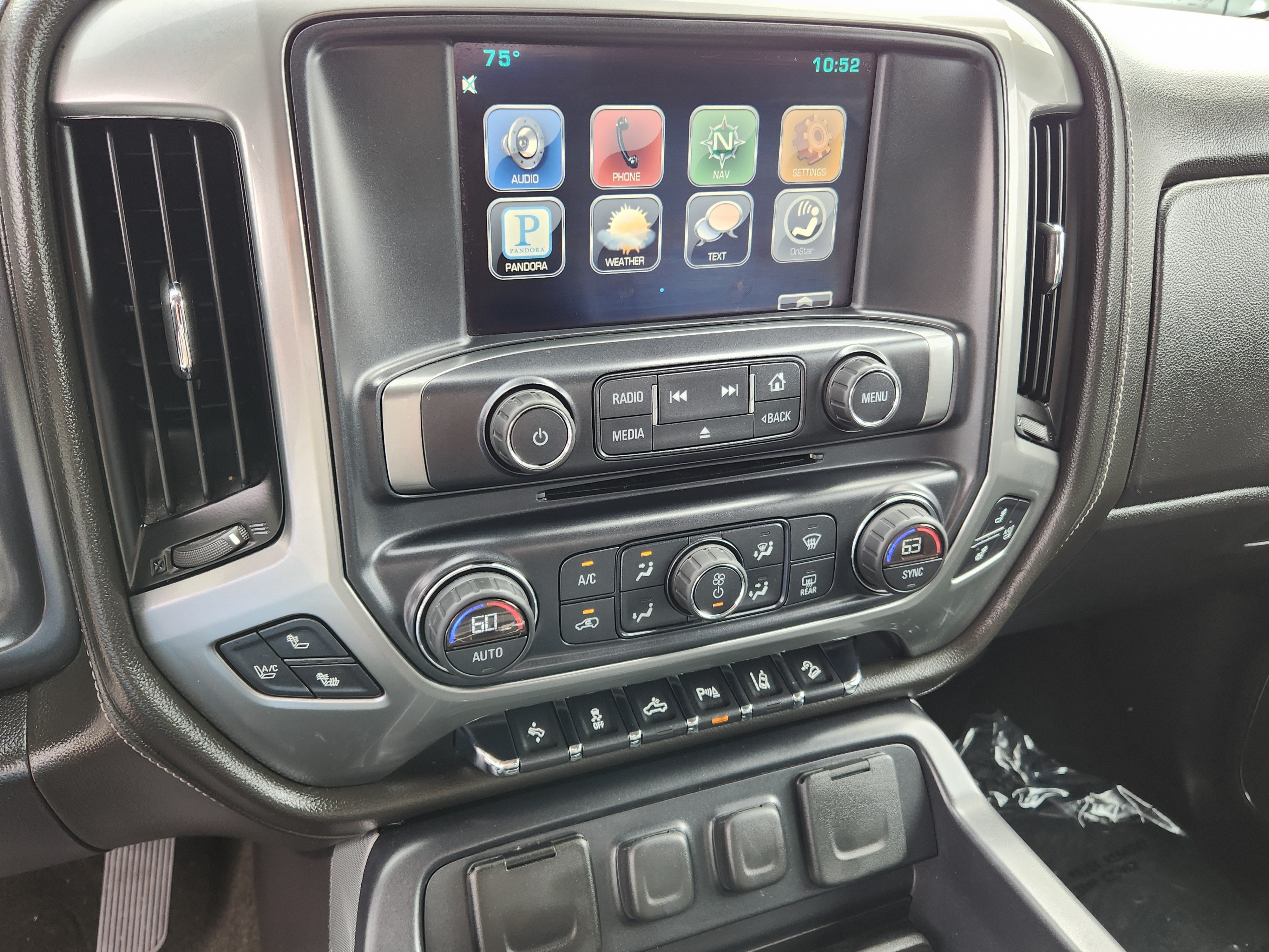 Used 2015 Chevrolet Silverado 1500 LTZ Z71 w/ LTZ Plus Package AWD/4WD image 20