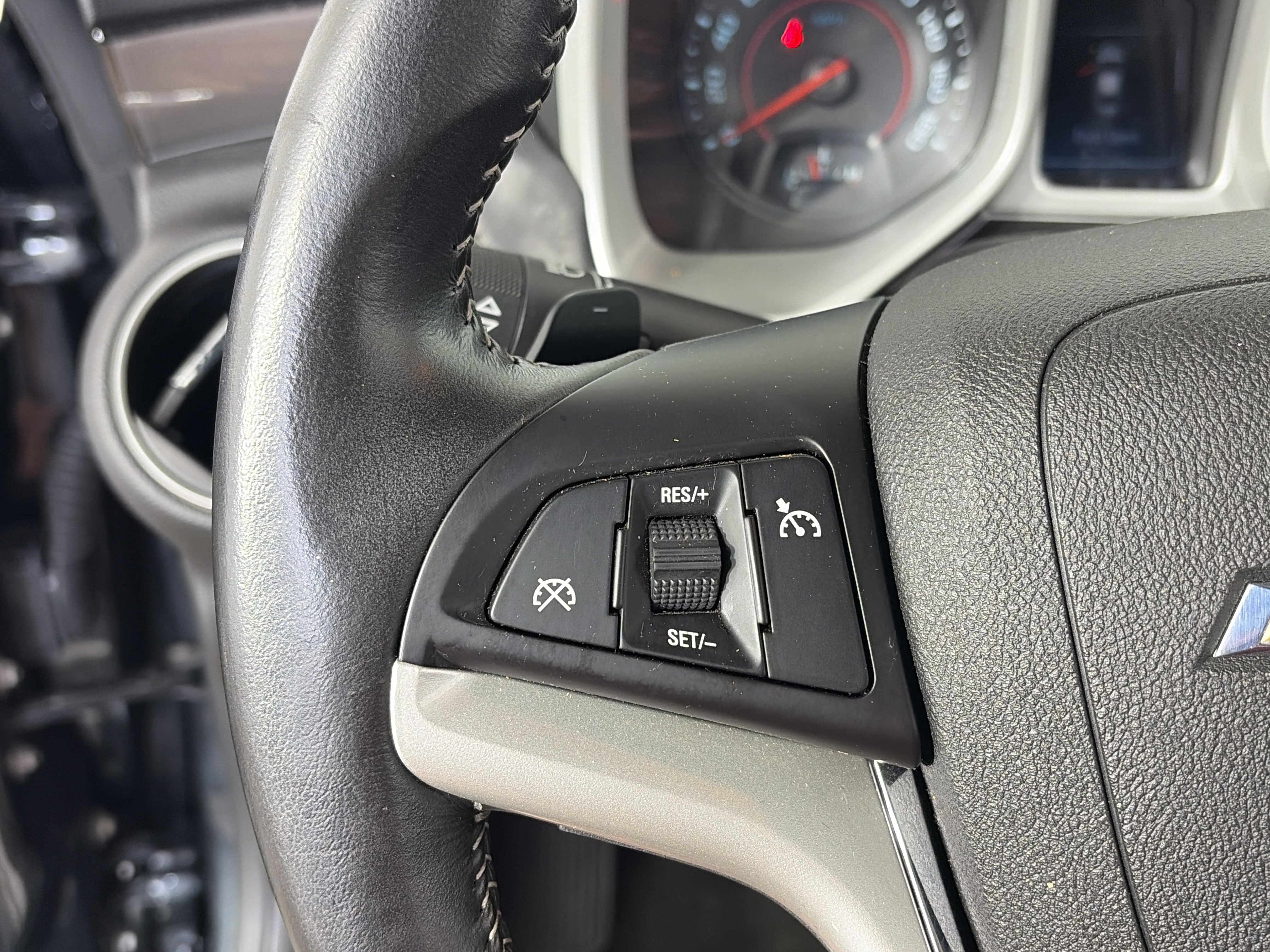 Used 2015 Chevrolet Camaro SS w/ RS Package image 25