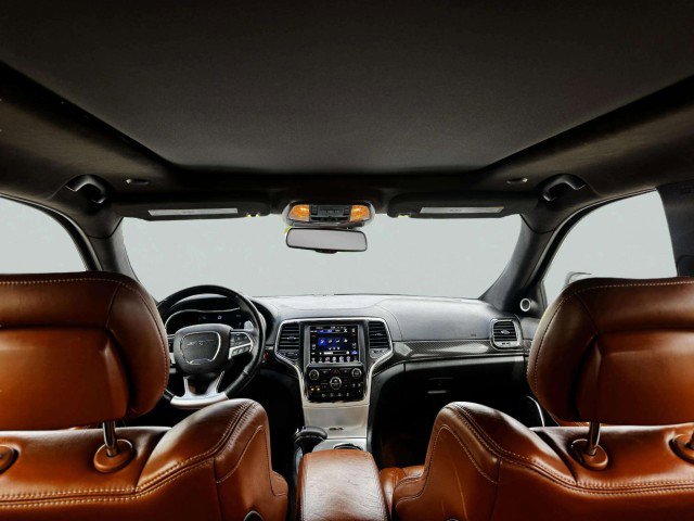 Used 2015 Jeep Grand Cherokee SRT w/ Trailer Tow Group IV image 44