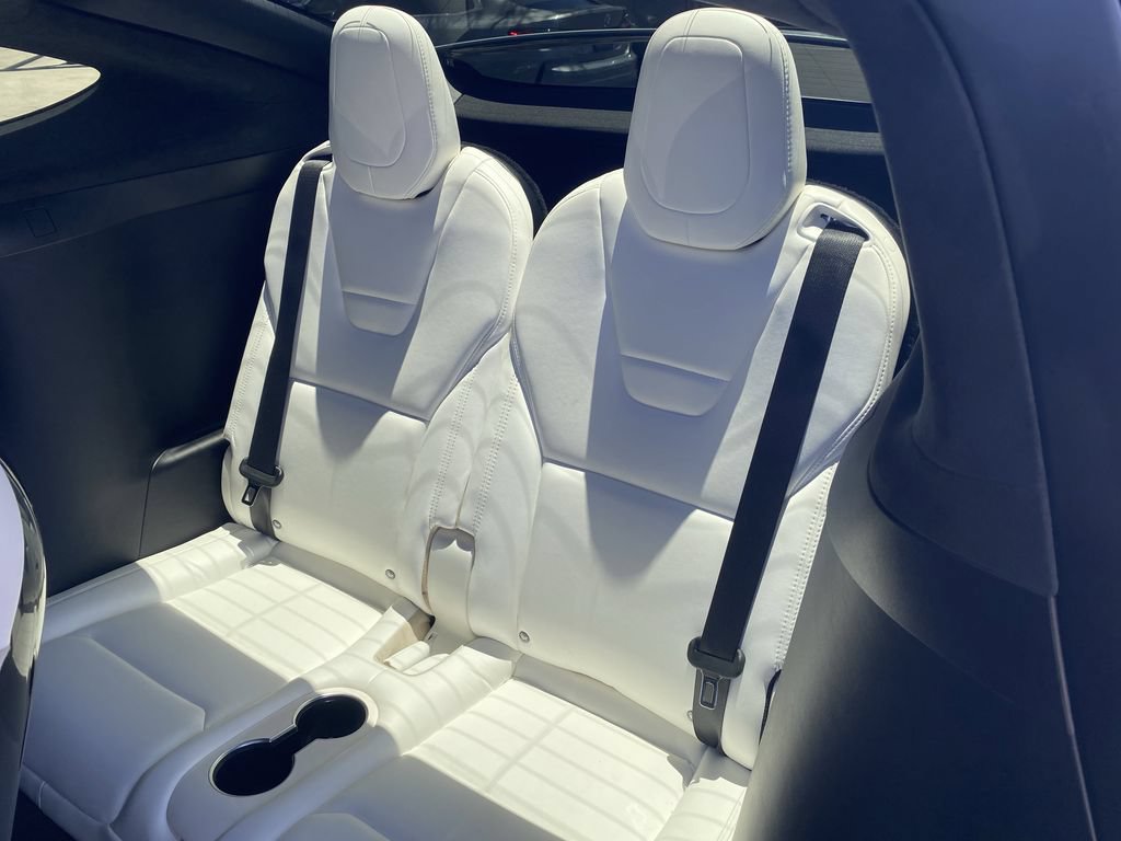 Used 2016 Tesla Model X 90D AWD/4WD image 16