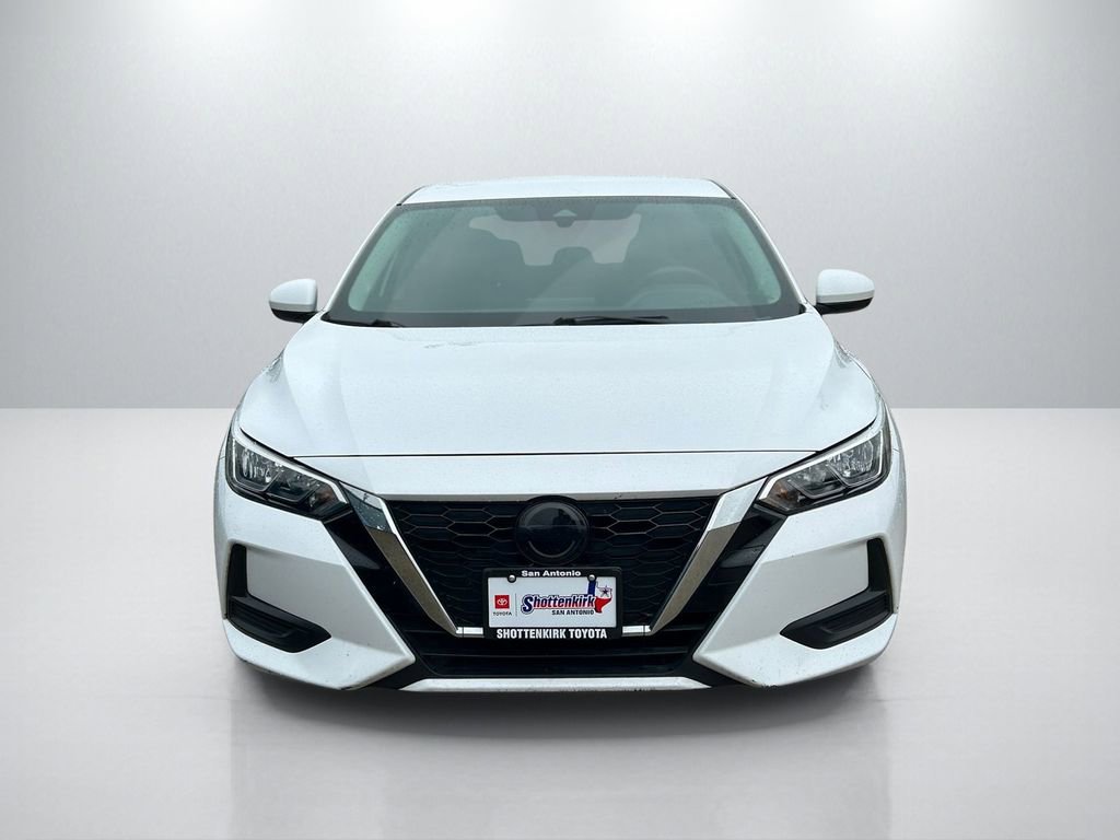 Used 2022 Nissan Sentra S image 2