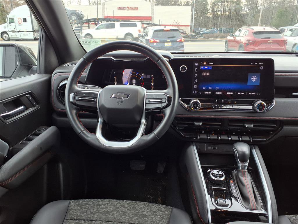 Used 2023 Chevrolet Colorado Z71 image 22