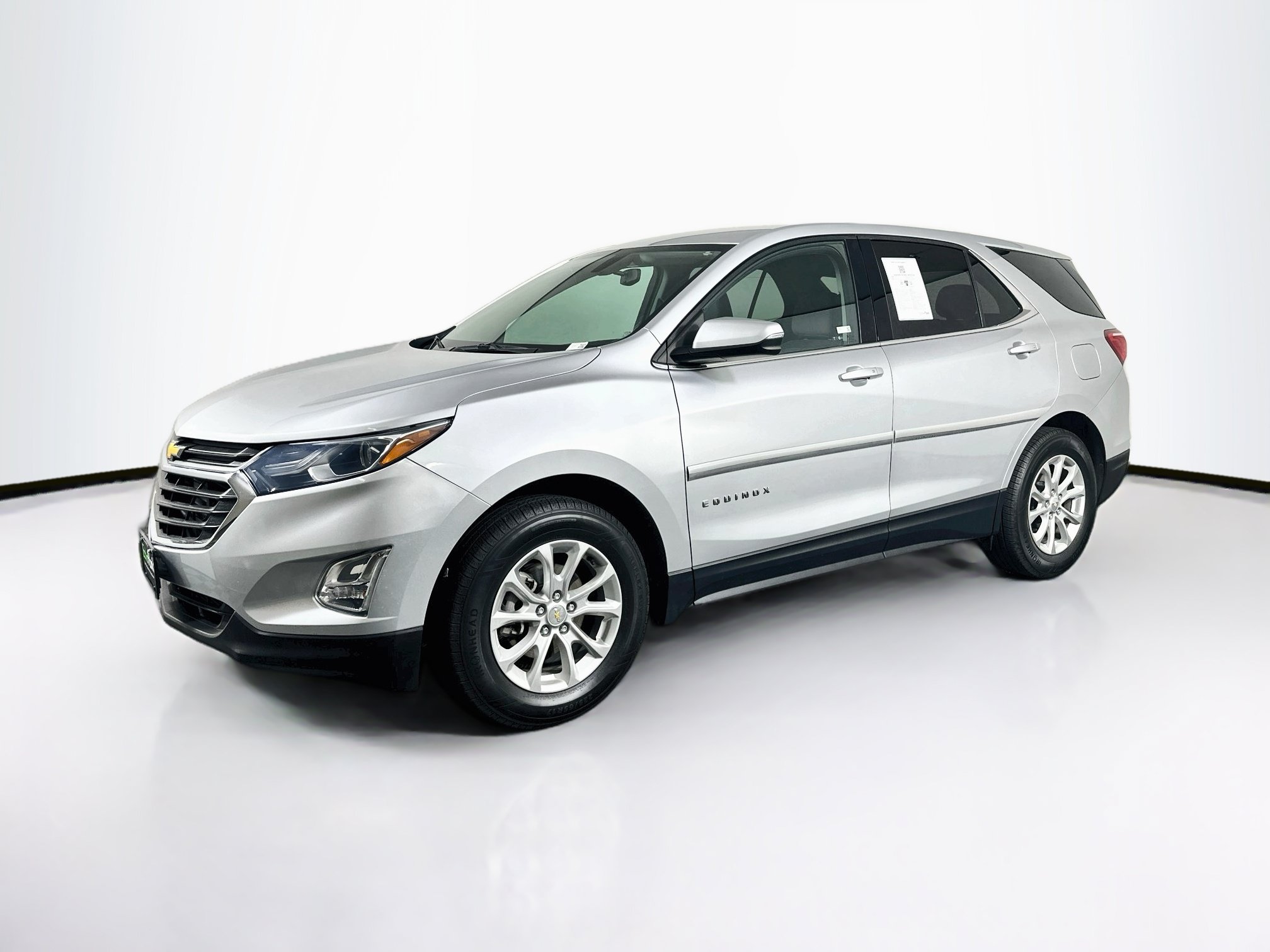Used 2018 Chevrolet Equinox LT FWD image 3