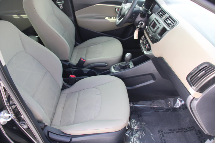 Used 2014 Kia Rio LX w/ Power Package FWD image 17