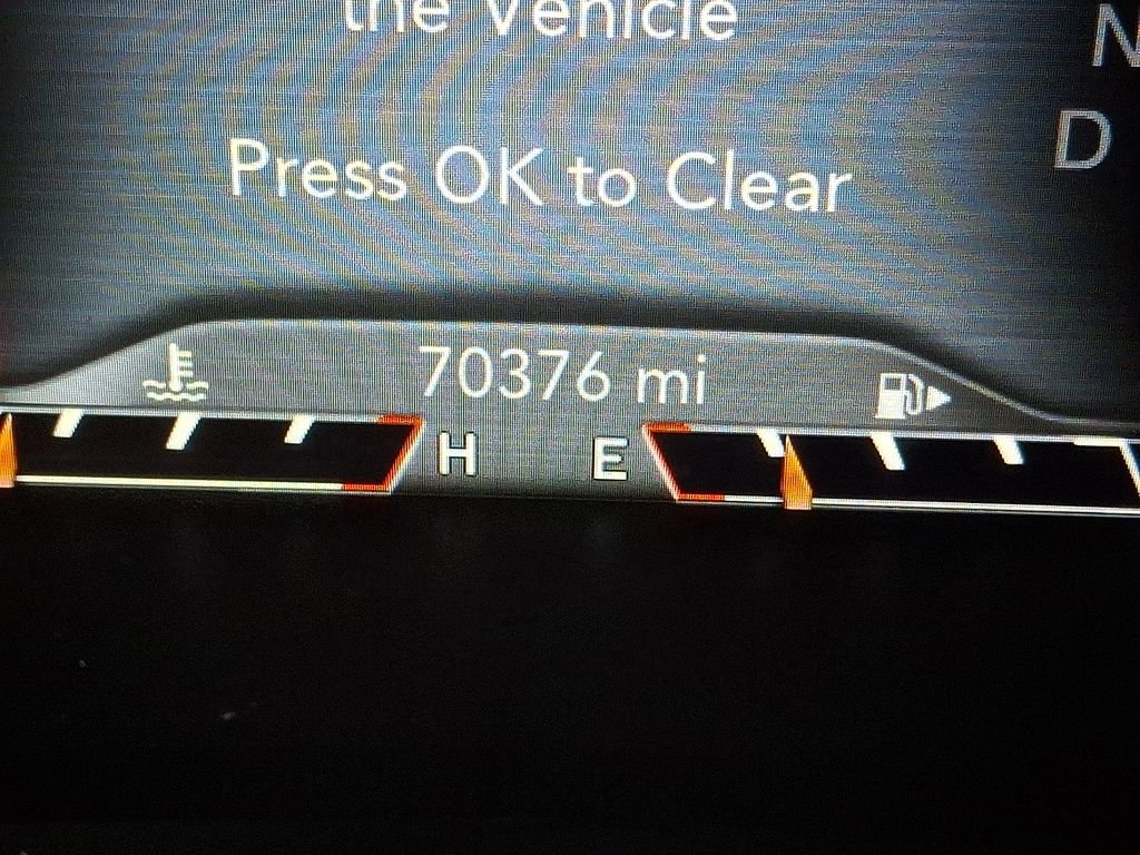 Used 2019 Jeep Cherokee Limited image 14