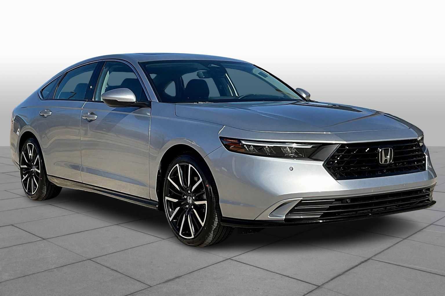 New 2025 Honda Accord Touring image 2