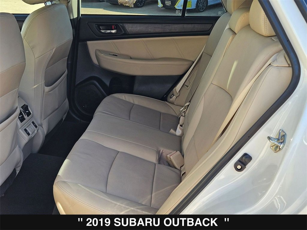 Used 2019 Subaru Outback 2.5i Limited w/ Popular Package #2 image 17