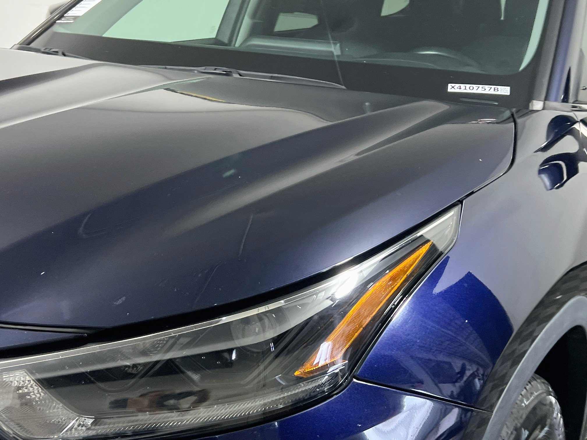Used 2021 Toyota Highlander XLE FWD image 11