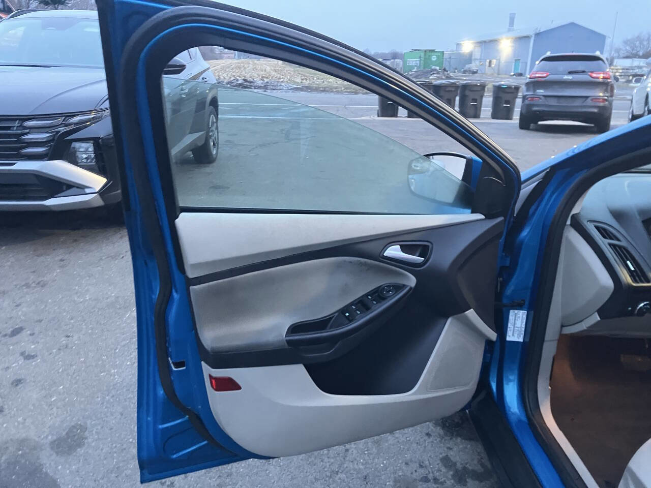 Used 2014 Ford Focus SE image 17