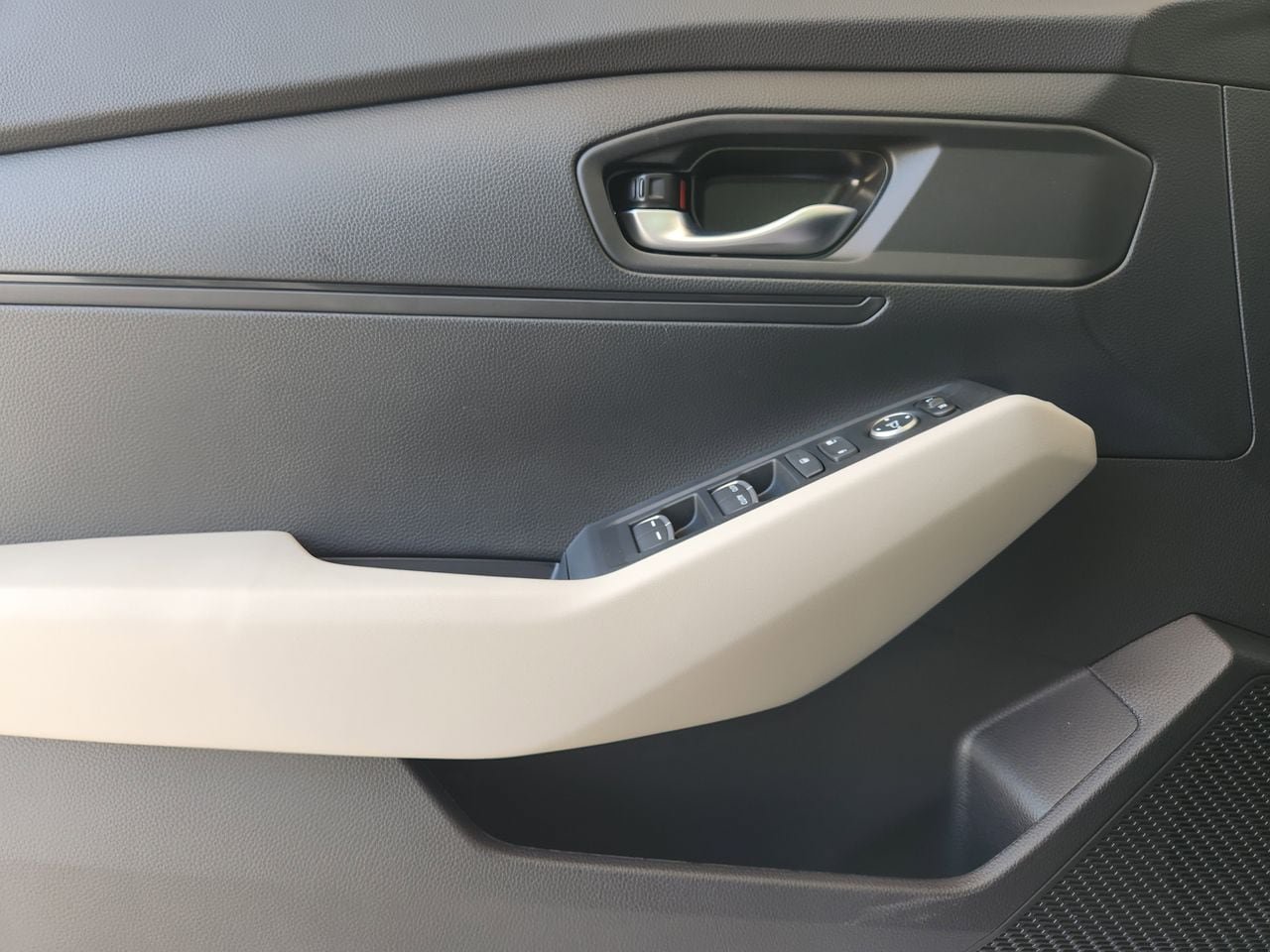 New 2026 Honda Accord LX image 16