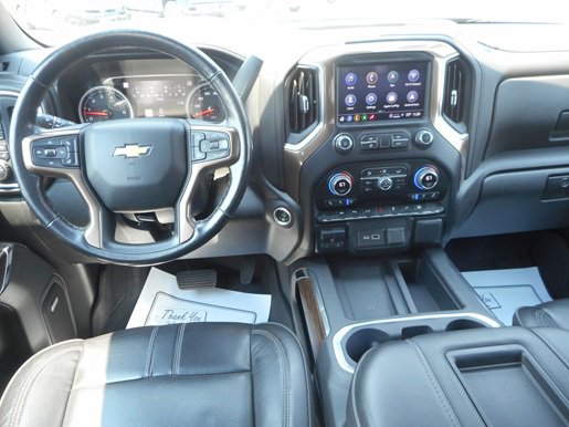 Used 2022 Chevrolet Silverado 1500 High Country w/ Technology Package image 5