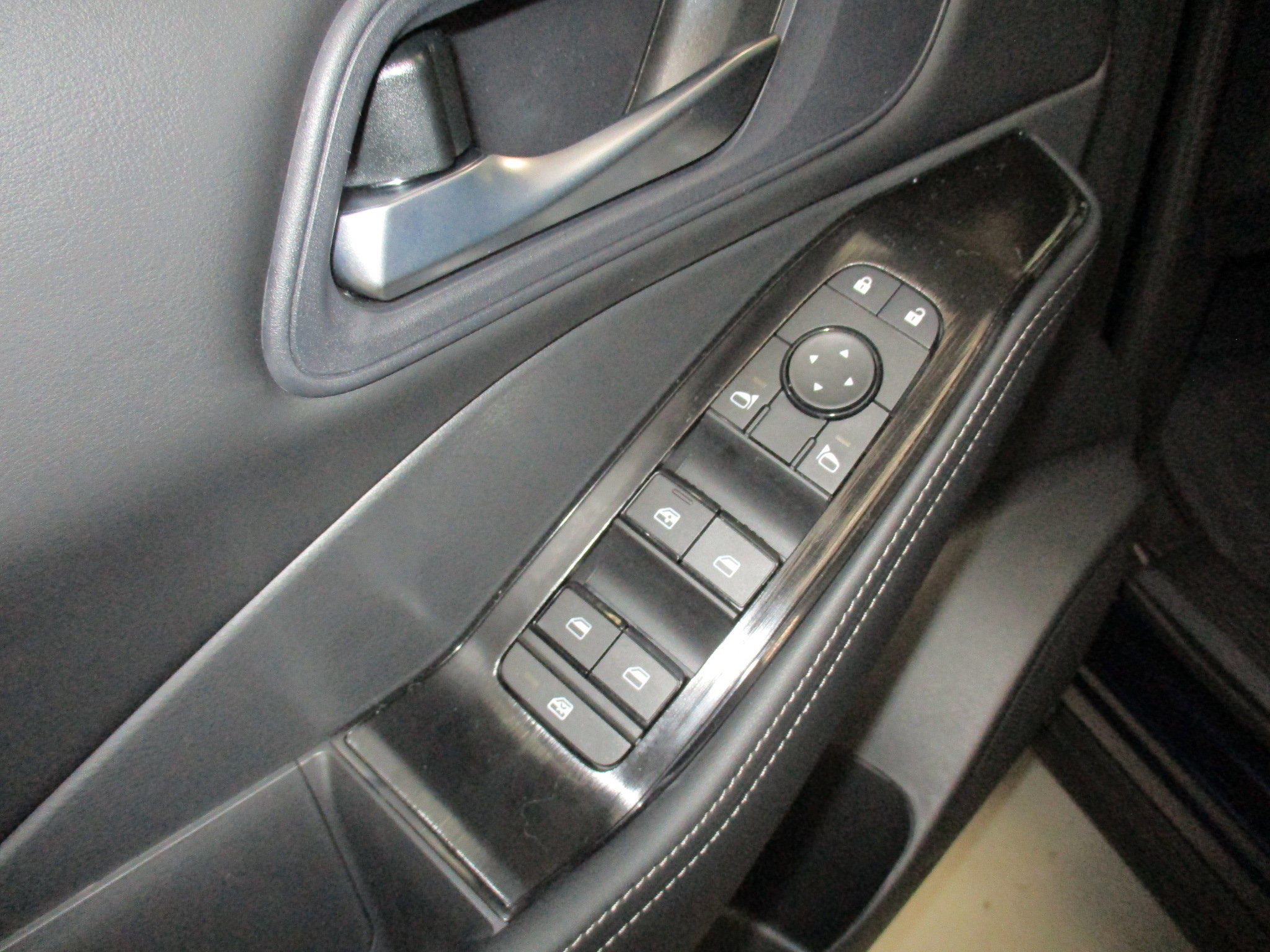 New 2026 Nissan Rogue SV w/ Cold Weather Package image 14