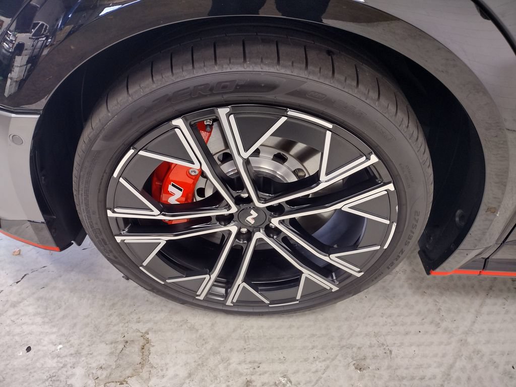 Certified 2025 Hyundai Ioniq 5 N AWD/4WD image 7