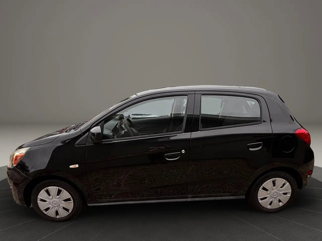 Used 2015 Mitsubishi Mirage DE FWD image 2