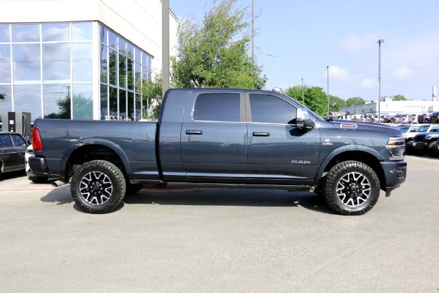 Used 2025 RAM 2500 Limited AWD/4WD image 5