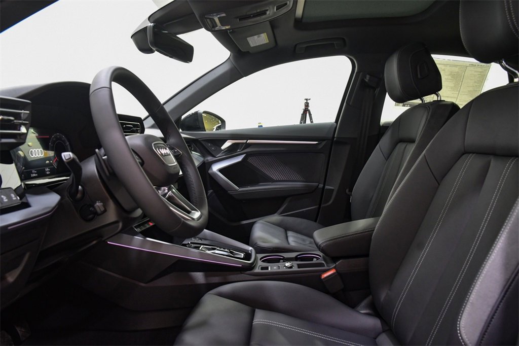 Used 2025 Audi A3 2.0T Premium Plus w/ Premium Plus Package image 32