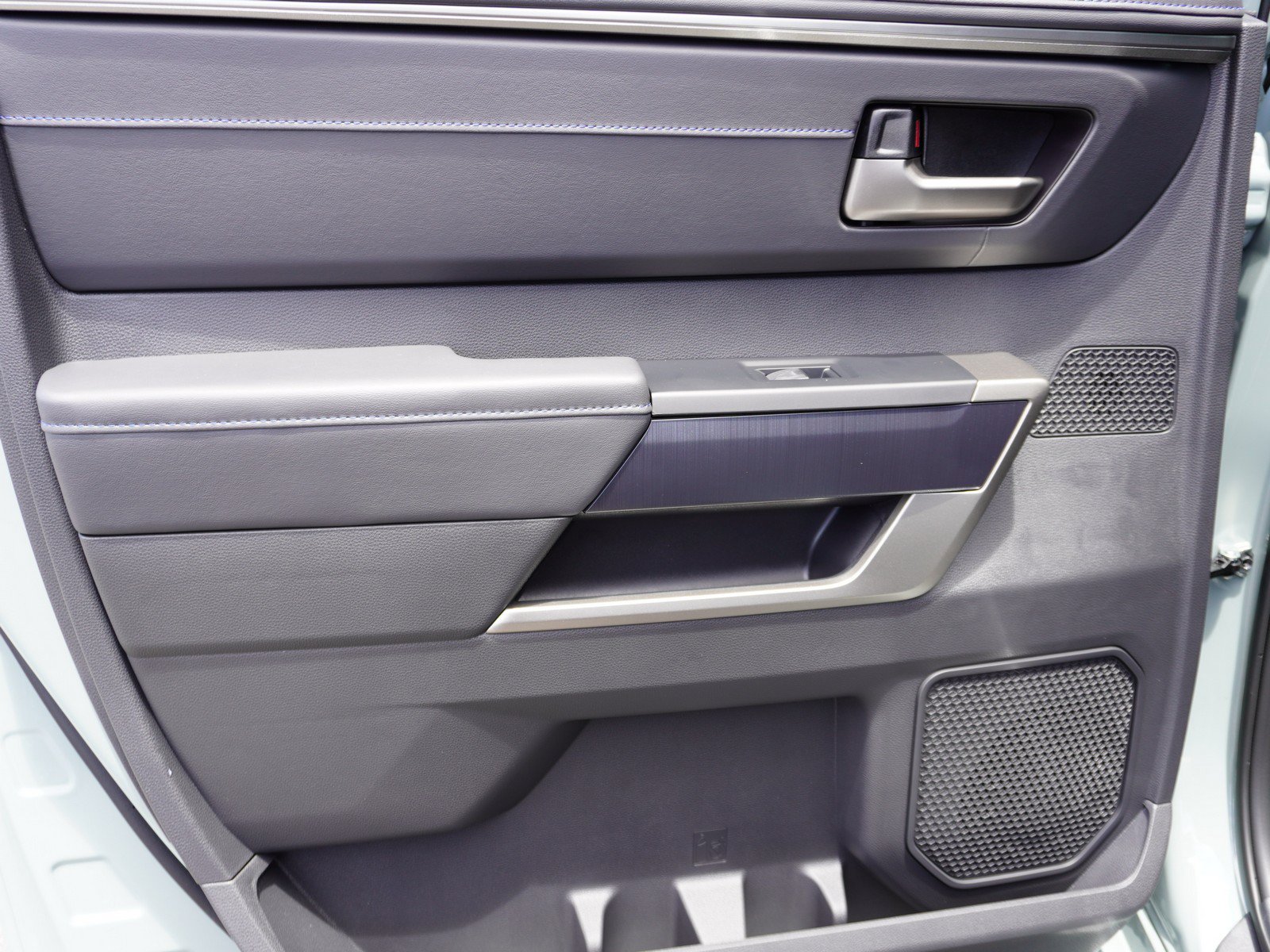 New 2026 Toyota Tundra Platinum AWD/4WD image 16