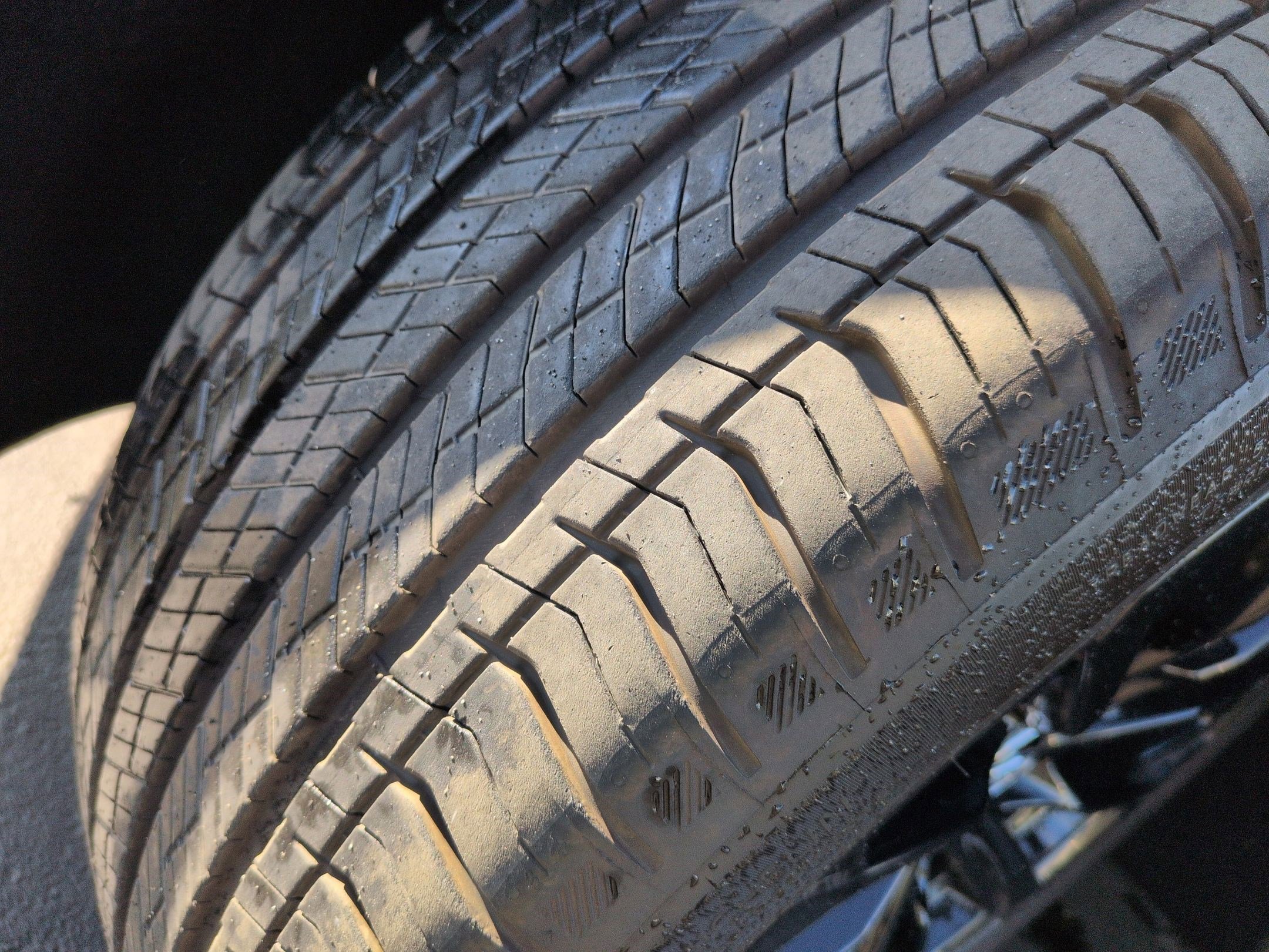 Used 2025 Cadillac Lyriq Sport image 12