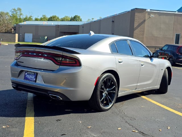 Used 2018 Dodge Charger SXT Plus w/ Blacktop Package RWD image 16
