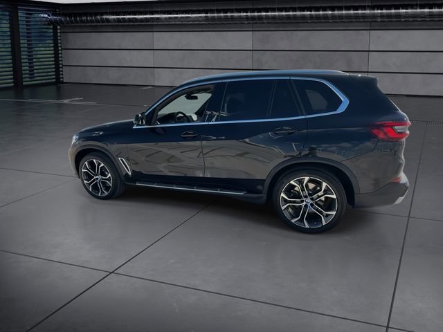 Used 2022 BMW X5 sDrive40i w/ Premium Package RWD image 5