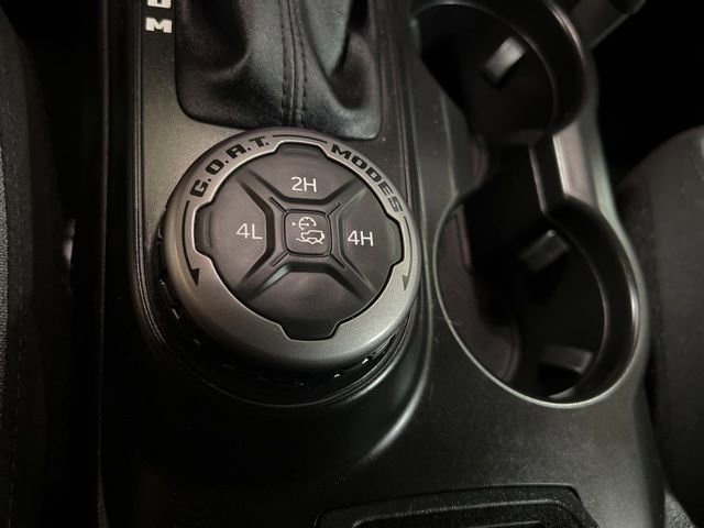 Used 2022 Ford Bronco Big Bend image 32