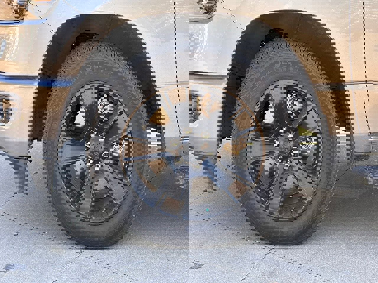 Used 2022 RAM 1500 Lone Star image 7