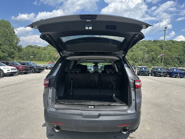 Used 2020 Chevrolet Traverse RS w/ LPO, Floor Liner Package AWD/4WD image 23