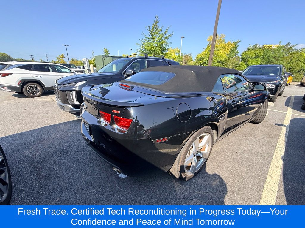 Used 2011 Chevrolet Camaro SS w/ RS Package RWD image 4