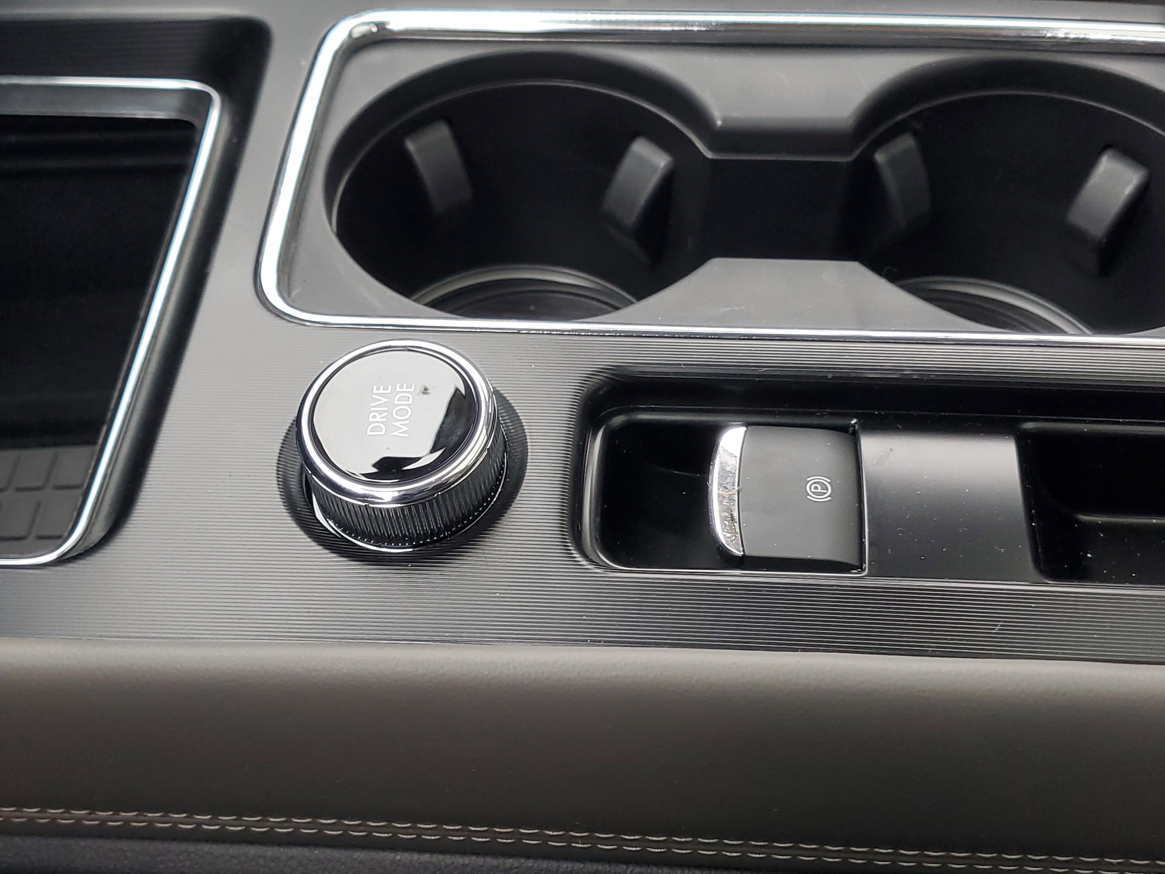 New 2026 Lincoln Corsair Premiere image 24