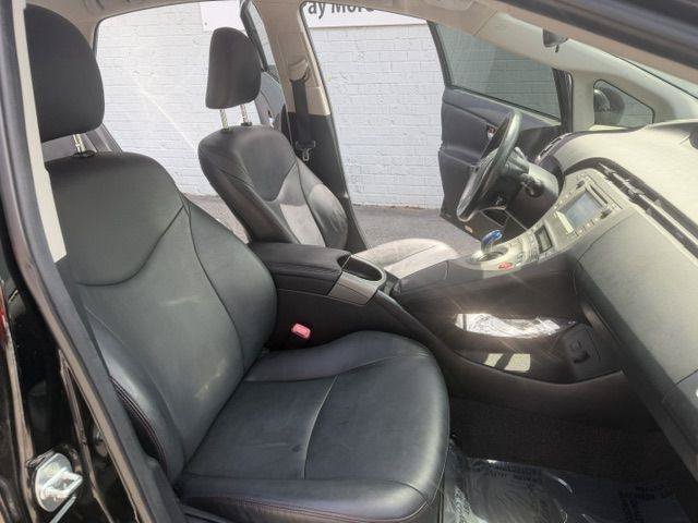 Used 2013 Toyota Prius Persona Series FWD image 10