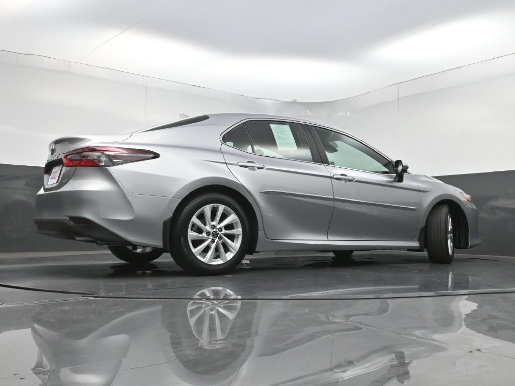 Used 2024 Toyota Camry LE FWD image 29