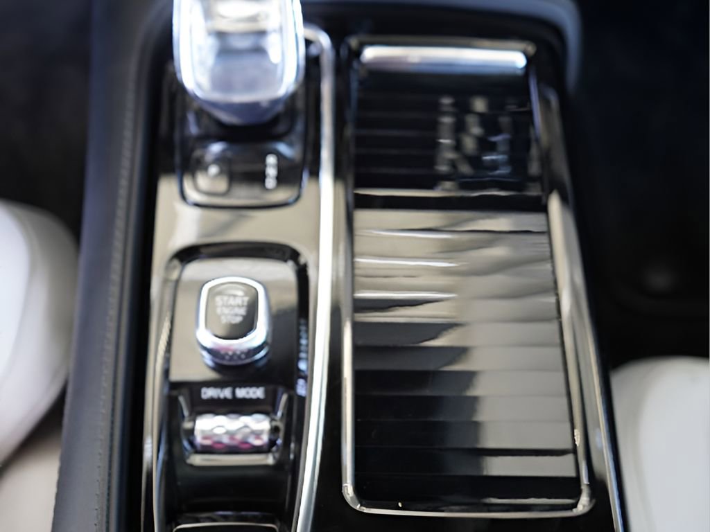 Used 2021 Polestar Polestar 1 image 16