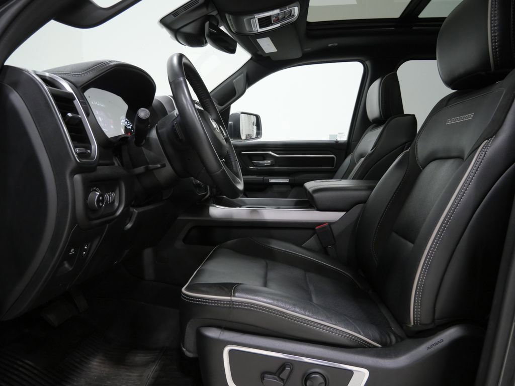Used 2023 RAM 1500 Laramie AWD/4WD image 12