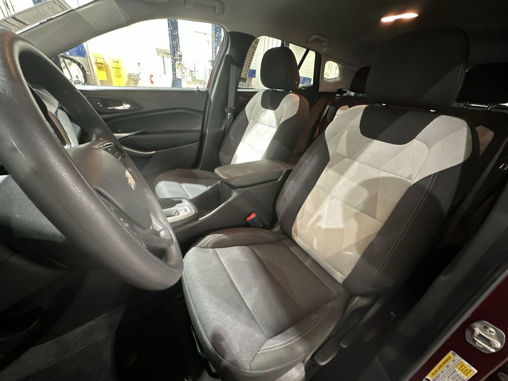 Used 2024 Chevrolet Trax LS image 13