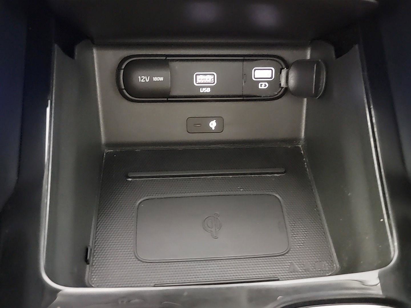 Used 2020 Kia Telluride SX w/ SX Prestige Package AWD/4WD image 30