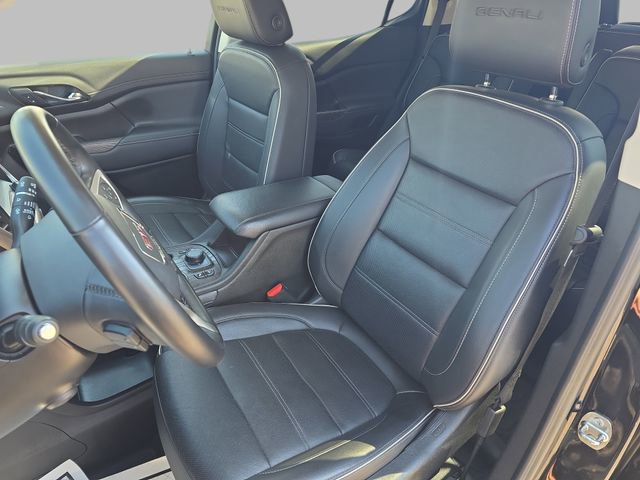 Used 2023 GMC Acadia Denali w/ Trailering Package image 17